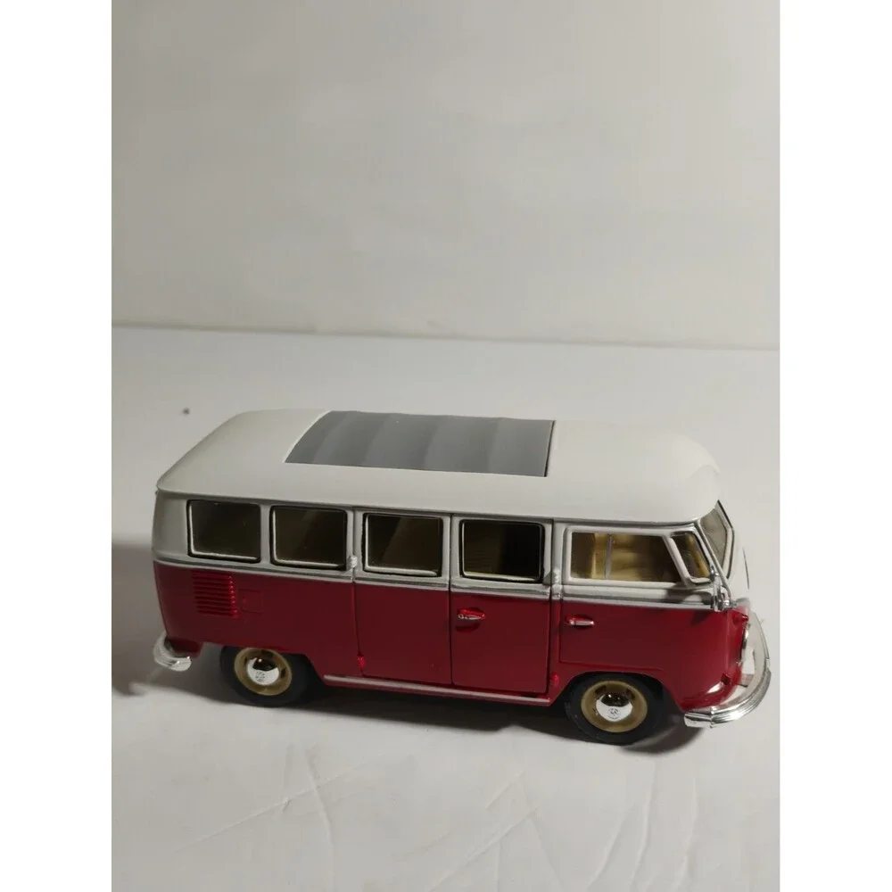 Welly 1962 Volkswagon Microbus #2095